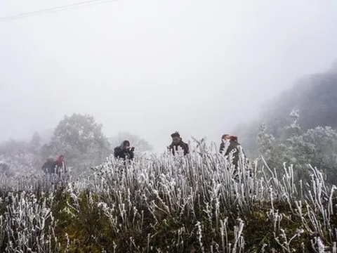 Miền Bắc sắp đón liên tiếp nhiều đợt không khí lạnh "lạ thường, dự báo ngày rét nhất