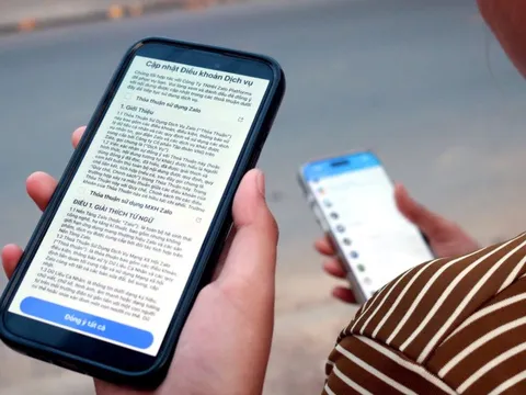 Zalo 'ép' khách cung cấp thông tin riêng tư: Nhiều câu hỏi cần được trả lời