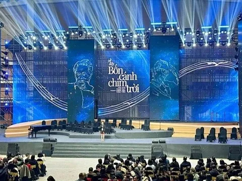 Vụ bán vé thu tiền của khán giả rồi "bùng" show: Nữ Giám đốc Ngọc Việt khai gì tại cơ quan điều tra?