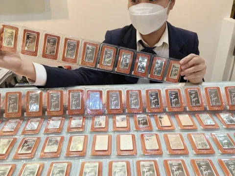 Ngày cuối cùng của năm 2025, giá vàng miếng SJC giảm thêm 1,4 triệu đồng/lượng