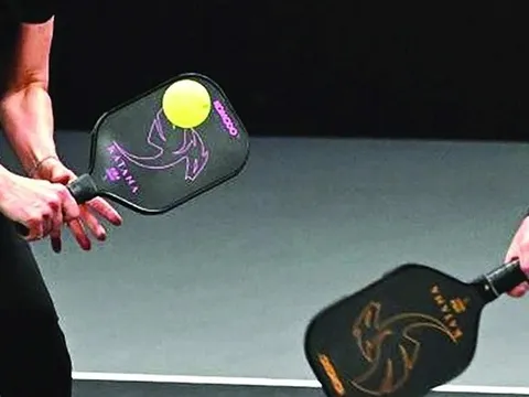 Người đàn ông ngừng tim đột ngột sau khi chơi pickleball