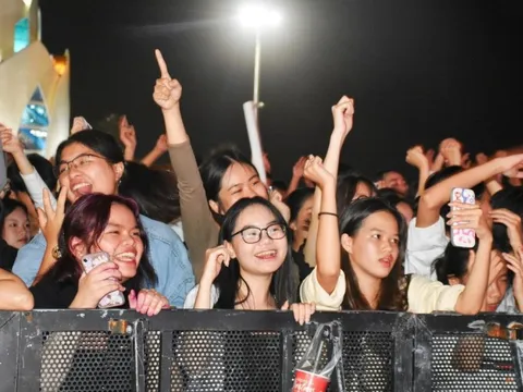 Đi lễ hội năm mới, countdown: Đừng chủ quan với hạ đường huyết, ngất xỉu