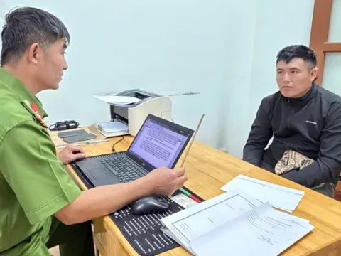 Vụ nam thanh niên dùng vật nhọn tấn công tài xế đang lái xe: "Tý hai lầu" khai gì?