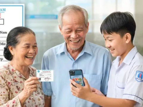 Bảo hiểm y tế của người dân TP.HCM thay đổi thế nào khi 25 trung tâm y tế ngừng hoạt động?