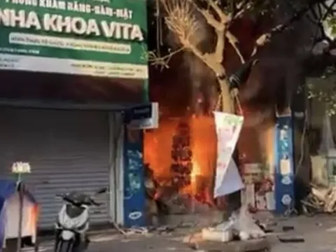 Cháy nhà 7 tầng, chủ nhà hoảng sợ nhảy từ trên cao xuống