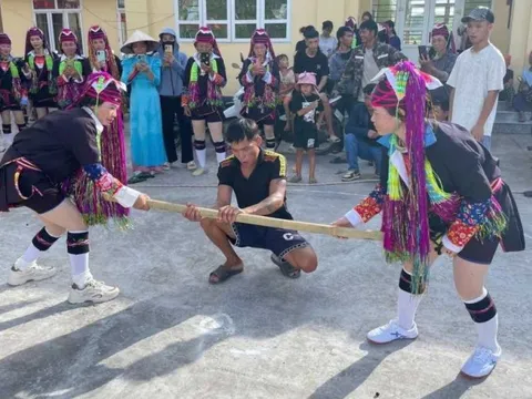 Quảng Ninh hỗ trợ mỗi thôn, tổ dân phố 10 triệu đồng đón Tết