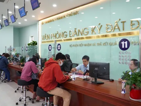 Văn phòng đăng ký đất đai không chuyển về cấp xã