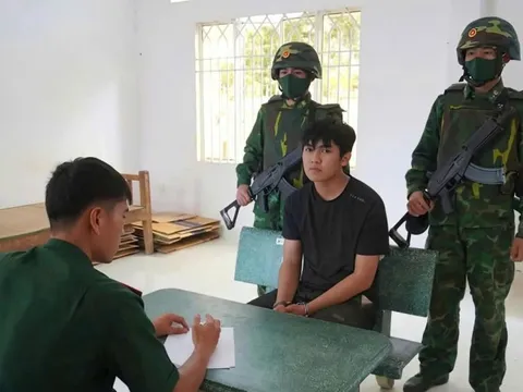 Tiến hành trục xuất 2 người Trung Quốc xuất cảnh trái phép tại Tây Ninh