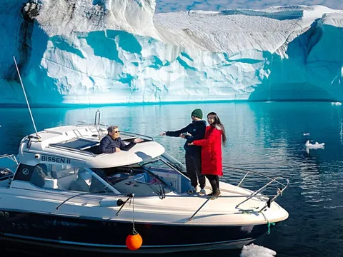 Người Việt sửng sốt trước băng trôi Greenland