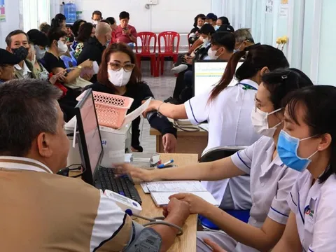 Làm gì để người bệnh chọn trạm y tế?