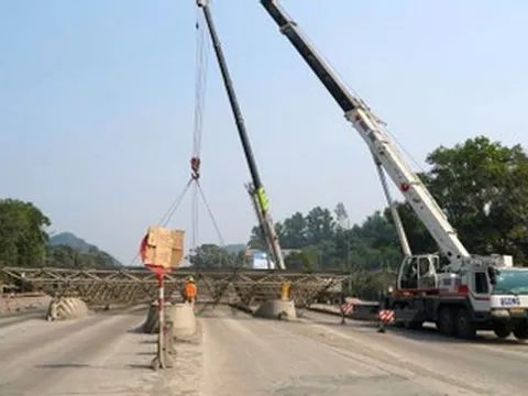 Thanh Hóa tháo dỡ trạm thu phí ngừng hoạt động suốt 9 năm