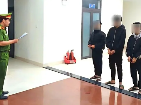 Tạm giữ hình sự 3 đối tượng xâm hại bé gái dưới 16 tuổi