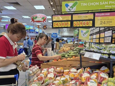 Thực phẩm bẩn: Luật hở hay tâm thiếu?