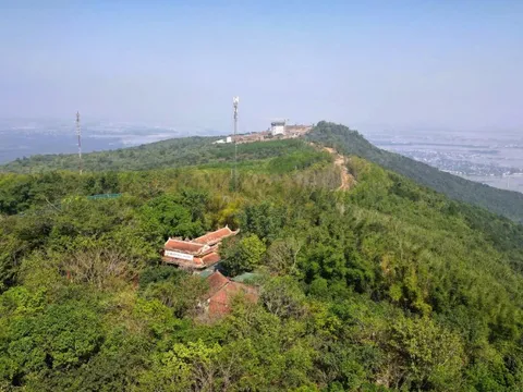 Huyệt đạo thiêng trên núi Nưa trong diện mạo mới