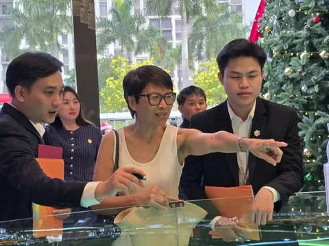 Thị trường bất động sản phục hồi sau biến động lãi suất, chung cư ở TP.HCM 'chững lại'