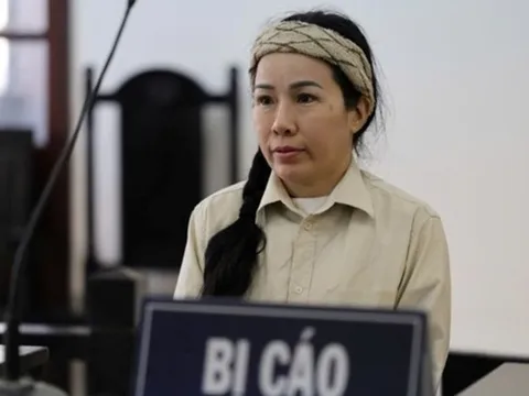 Hầu tòa vì đăng clip sai sự thật, xúc phạm uy tín vợ chồng bà Nguyễn Phương Hằng