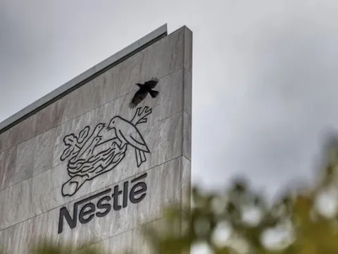 Singapore thu hồi lô sữa công thức cho trẻ sơ sinh của Nestlé và Dumex vì có độc tố