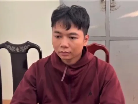 Phát hiện ổ nhóm lừa đảo bằng hình thức livestream "cào vé số trúng thưởng"