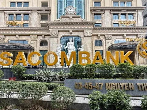 Logo Sacombank bất ngờ xuất hiện tại tòa nhà Thaigroup
