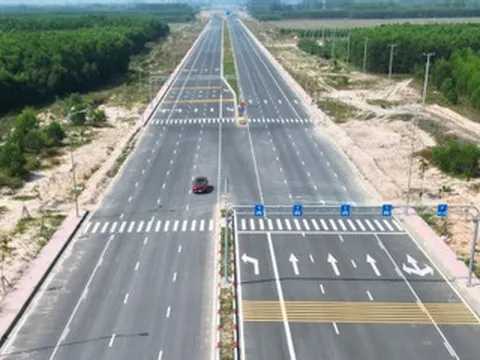 Cận cảnh 3 tuyến đường kết nối sân bay Long Thành dần hoàn thiện