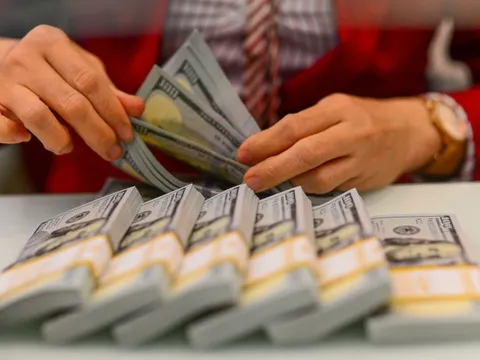 Kiều hối chuyển về TP.HCM năm 2025 vượt 10,3 tỉ USD