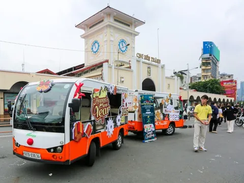 TP.HCM rà soát, chờ quy định mới từ Chính phủ về xe 4 bánh du lịch