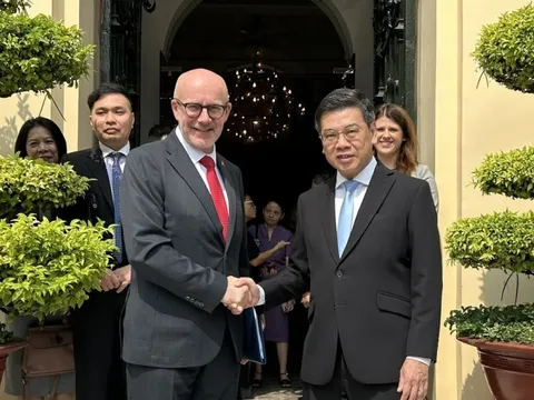 Anh chia sẻ kinh nghiệm phát triển đường sắt đô thị với Việt Nam