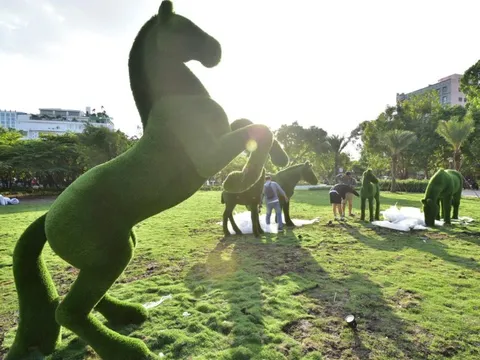 Khang Điền, Phát Đạt, Masterise và những doanh nghiệp nào tài trợ 9 công viên, vườn hoa Tết?