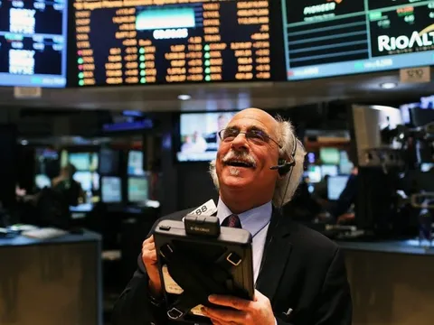 Huyền thoại môi giới sàn NYSE tiết lộ bí kíp sinh tồn 40 năm trên thị trường chứng khoán