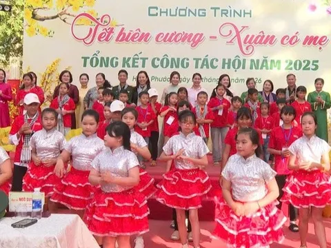 Mùa xuân ấm áp từ những trái tim sẻ chia nơi biên cương