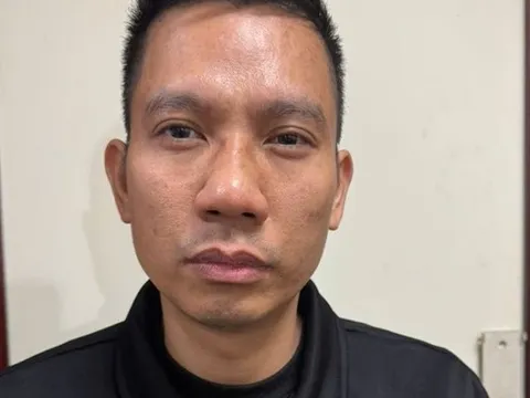 Bắt "tú ông" môi giới mại dâm phục vụ quý bà