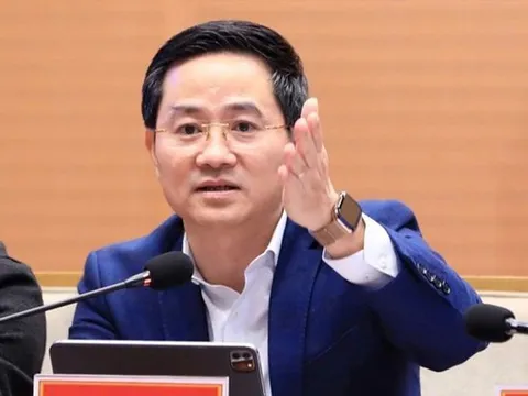 Miễn nhiệm chức danh Uỷ viên UBND Tp.Hà Nội với nguyên Giám đốc Sở KHCN Trần Anh Tuấn