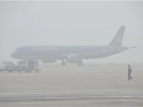 13 chuyến bay bị ảnh hưởng sương mù tại sân bay Nội Bài