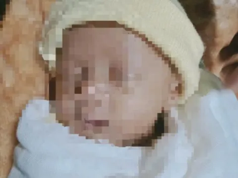 Lâm Đồng: Tìm thân nhân bé trai sơ sinh bị bỏ rơi bên đường