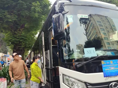 Rộn ràng niềm vui sum họp