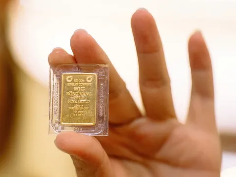 Giá vàng trong nước chạm mốc 190,3 triệu đồng/lượng