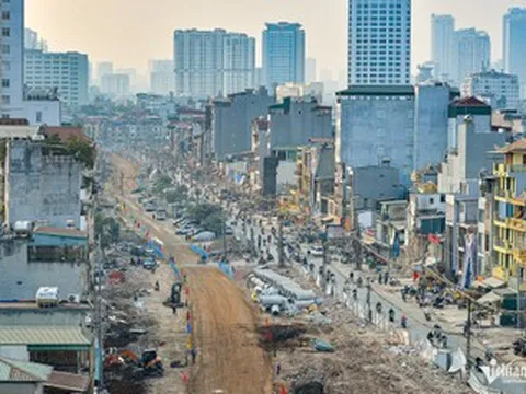 Di dời 860.000 dân nội đô, Hà Nội hết ùn tắc, quá tải?