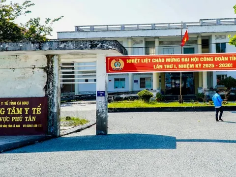 4 trung tâm y tế Cà Mau nợ lương, phụ cấp... của nhân viên gần 29 tỉ đồng