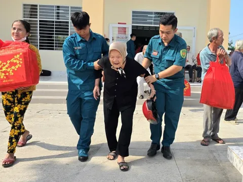 Xây mới, sửa chữa 1.075 căn nhà, sau 20 năm tổ chức Tết quân dân ở Cần Thơ