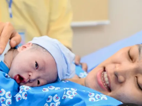 Đề xuất liên thông dữ liệu để tự động khai sinh, không cần nộp hồ sơ trực tiếp