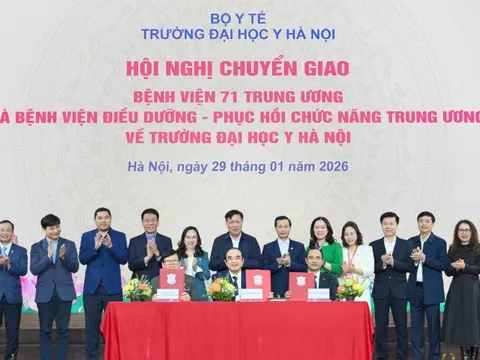 Chuyển giao 2 bệnh viện Trung ương về trường Đại học Y Hà Nội