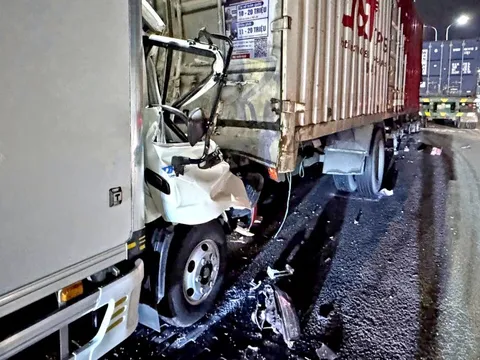 Tai nạn liên hoàn trên cao tốc TP.HCM - Long Thành - Dầu Giây, tài xế tử vong