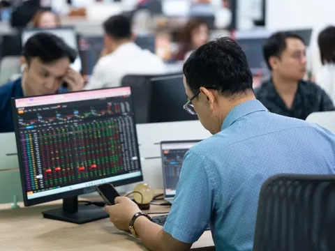 Chứng khoán 5-2: Tiếp tục xu hướng giằng co giữa 2 phe cung - cầu