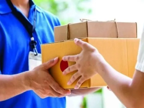 Từ đơn hàng 3.000 đồng, người phụ nữ mất gần 1,3 tỷ đồng trong tài khoản