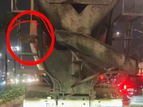 Tài xế xe bồn bị phạt 23 triệu đồng vì để bùn đất, xi măng che lấp biển số