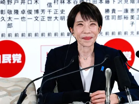 Chỉ số Nikkei lập đỉnh lịch sử sau chiến thắng bầu cử của Thủ tướng Takaichi