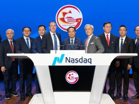 Chuyện phía sau dòng tiền tỉ đô