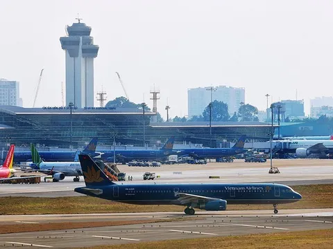 'Ông lớn' dịch vụ hàng không SASCO và Taseco Airs đều lãi khủng, ai trội hơn?