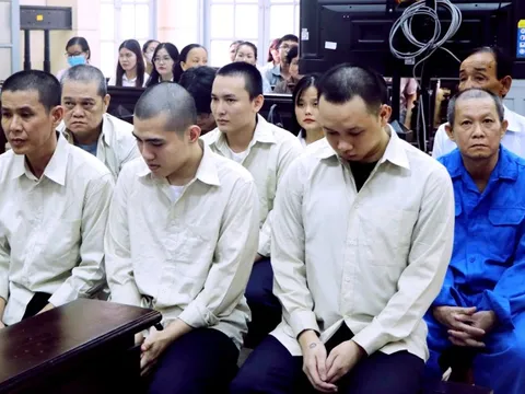 Đừng để vướng vòng lao lý vì những chuyện 'không đâu'