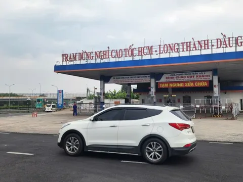 Đồng Nai ‘cầu cứu’ TP.HCM, Lâm Đồng cung ứng xăng dầu cho xe lên cao tốc TP.HCM - Long Thành